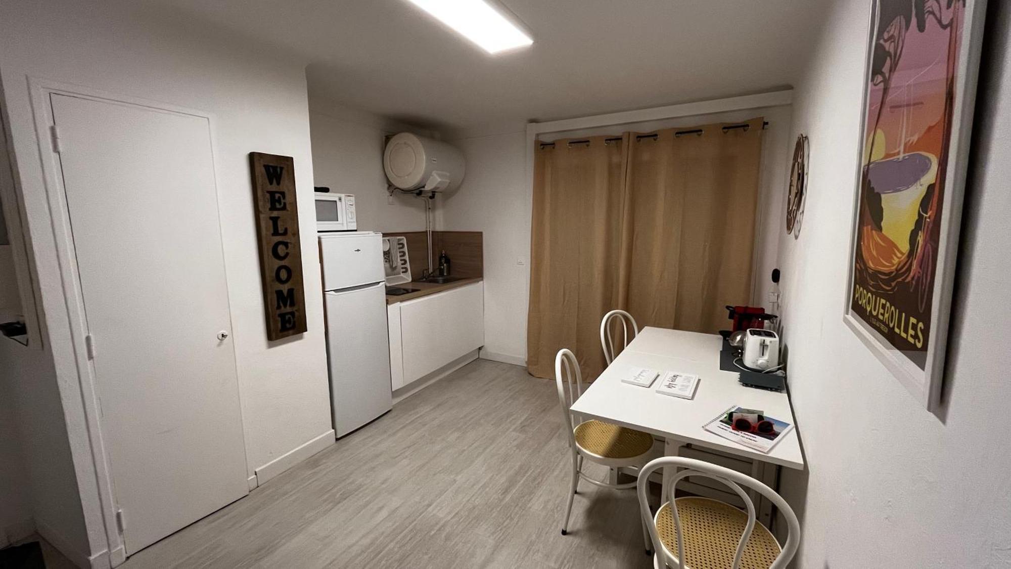 Vacances Arbanaises - Appartements Giens Hyères Zewnętrze zdjęcie